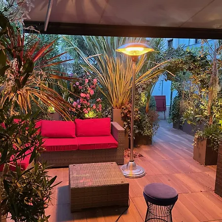 דירה Exceptional Terrace In Center Of *