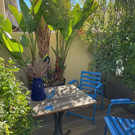 Exceptional Terrace In Center Of Daire *