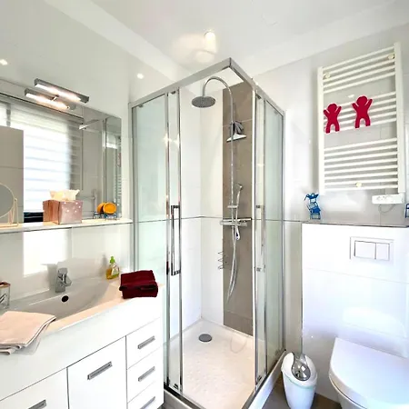 Exceptional Terrace In Center Of Διαμέρισμα