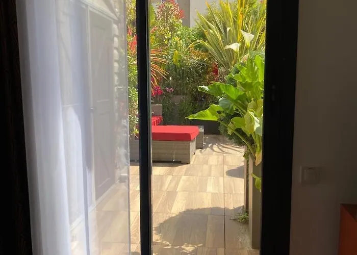 Exceptional Terrace In Center Of * 尼斯